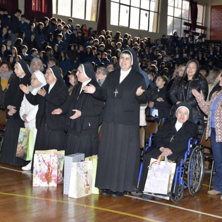 Comunidad Educativa del Liceo Juana Ross de Edwards celebra Santa Marta